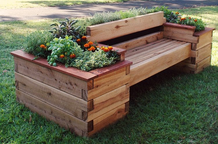 Can You Use Pallets to Make Raised Garden Bed? 